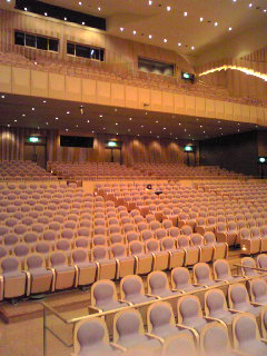 20101011-hikone hall.jpg